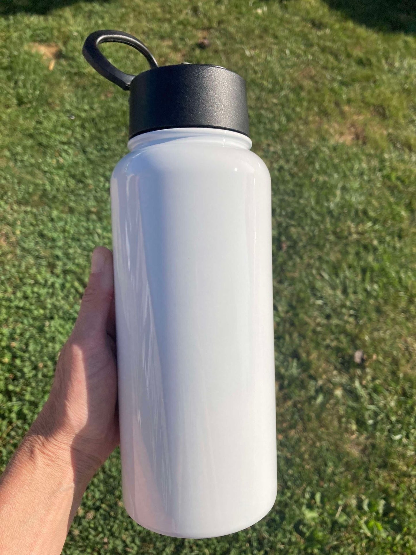 Custom 32 oz 2 in 1 Water Bottle. Customizable